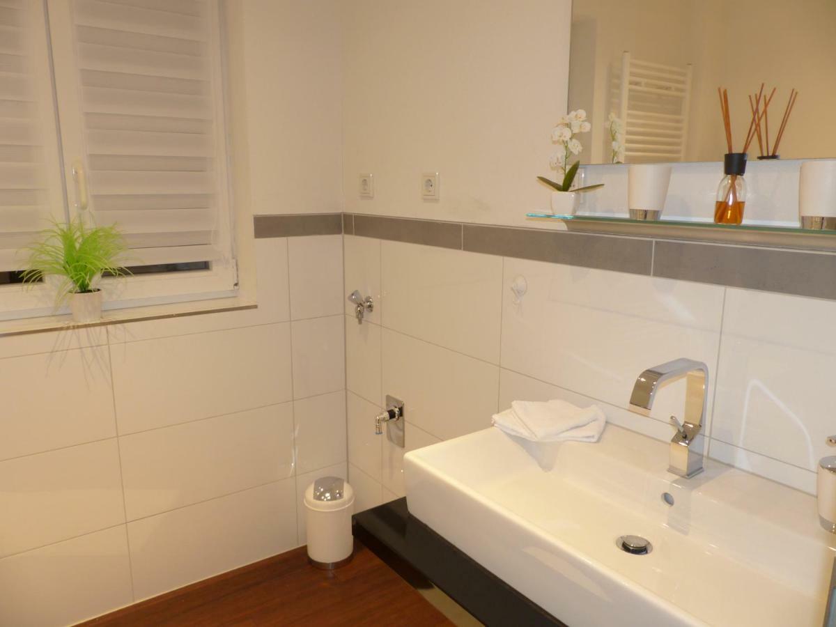 Aparthotel C'Est La Vie Saarlouis Exteriör bild