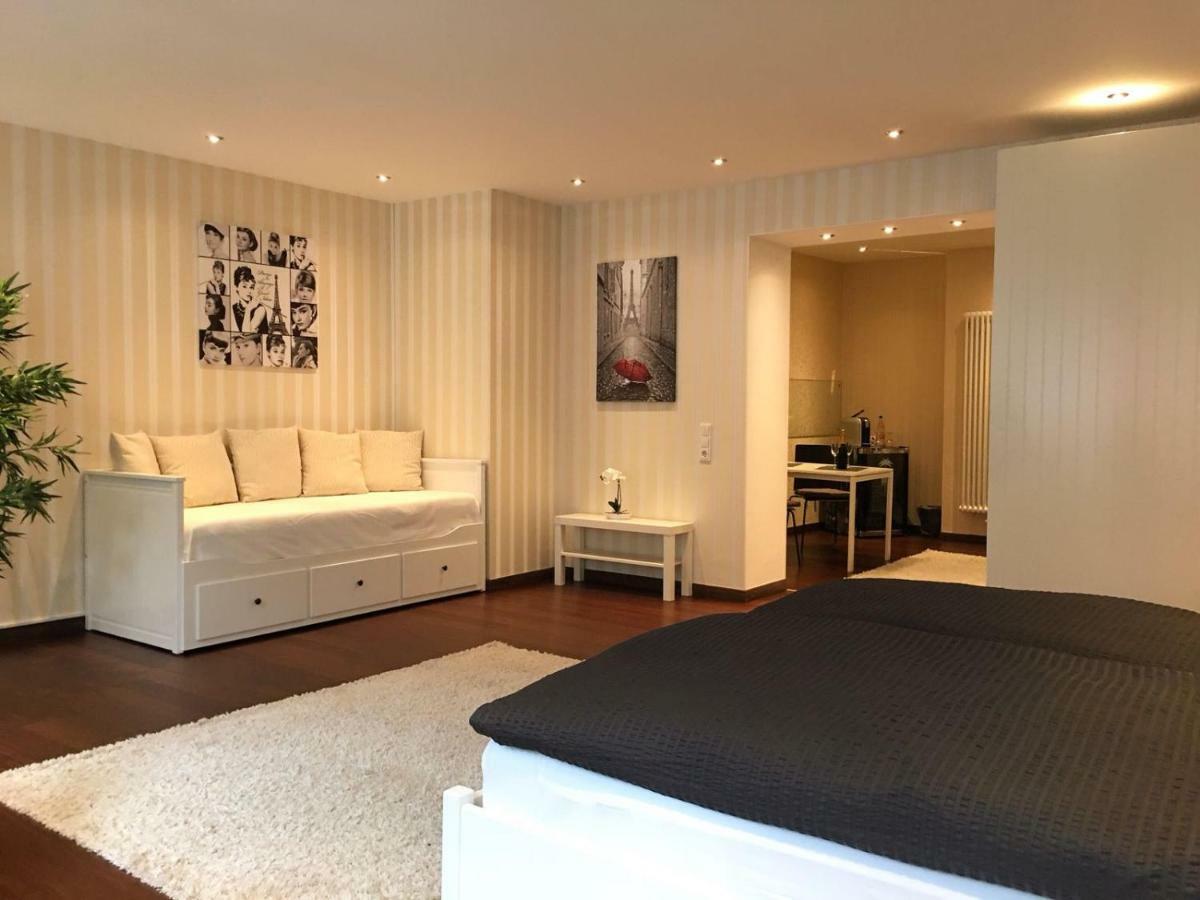 Aparthotel C'Est La Vie Saarlouis Exteriör bild